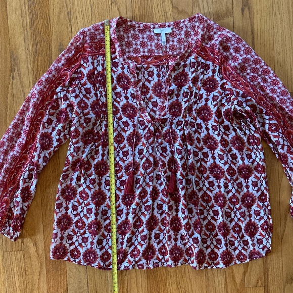Joie Red and White Flowy Blouse, Tassels, Boho, Print, Size Small 100% Silk - Picture 11 of 12